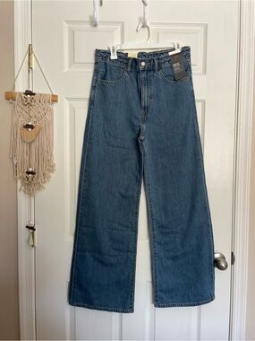 NWT Levi’s 29Wx30L Ribcage Wide Leg High-Rise Blue Denim Jeans